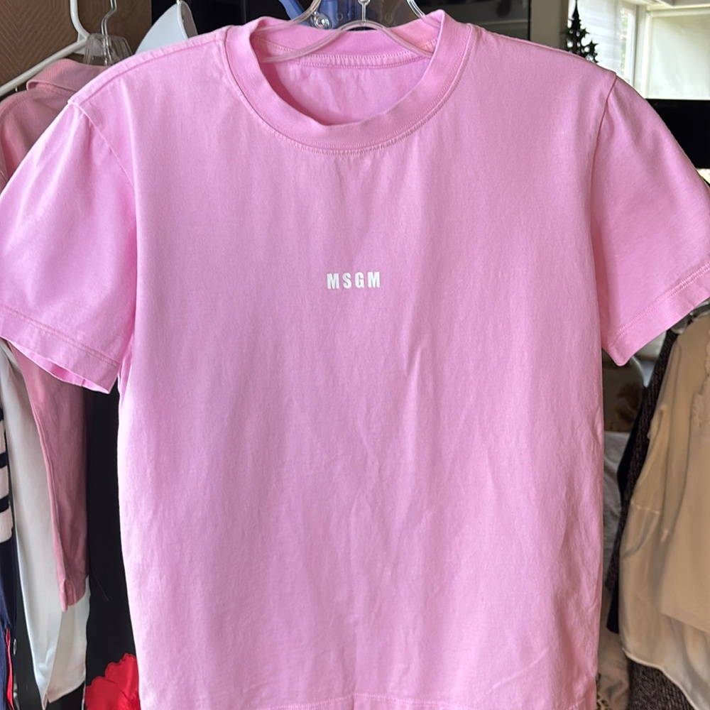 MSGM short sleeve pink logo tshirt size xs.